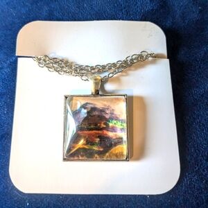 Mountain cabochon necklace